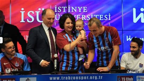 6­ ­a­y­l­ı­k­ ­B­o­r­d­o­ ­M­a­v­i­ş­ ­T­r­a­b­z­o­n­s­p­o­r­­l­a­ ­s­ö­z­l­e­ş­m­e­ ­i­m­z­a­l­a­d­ı­